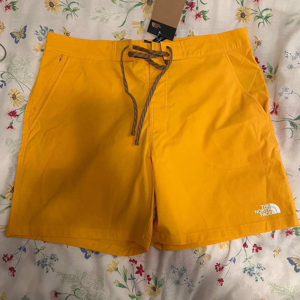 The North Face Men's Classic Boardshorts | 36W | Summit Gold | NWT
